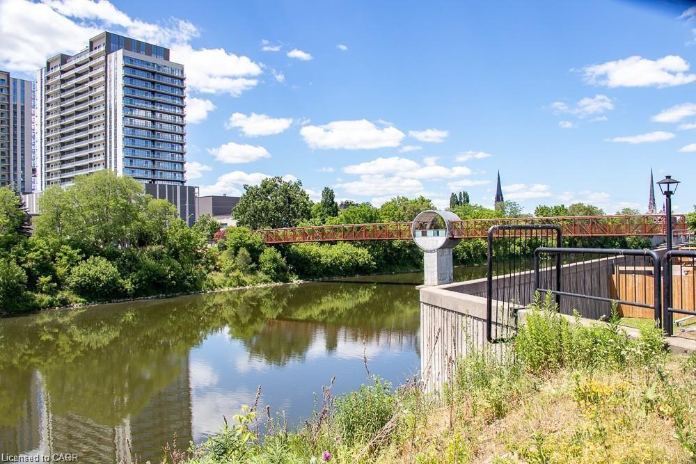 302-155 Water Street S, Cambridge, ON - Outdoor