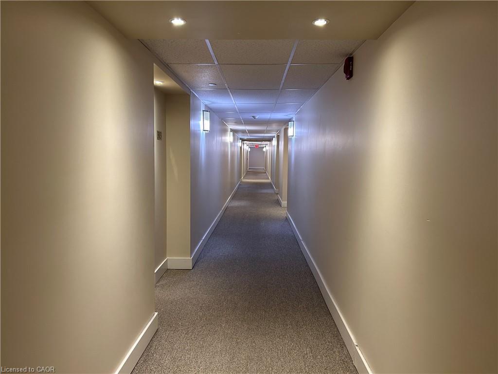 302-155 Water Street S, Cambridge, ON - Indoor