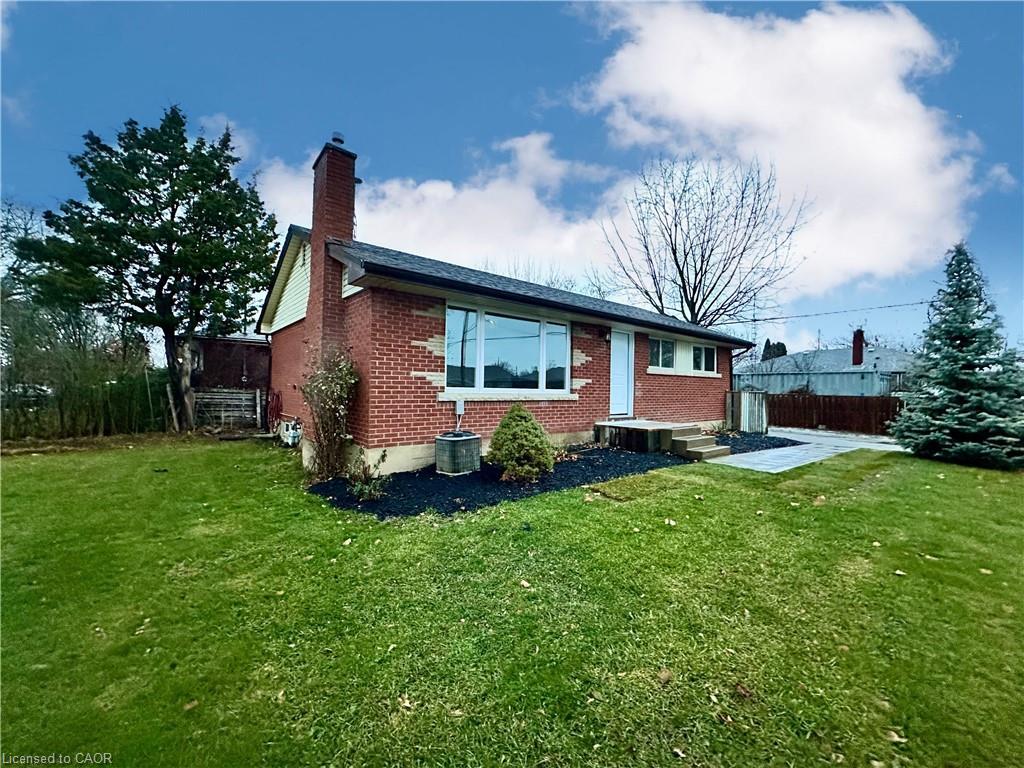 Lower-10 Glenellen Drive, St. Catharines, ON - Outdoor