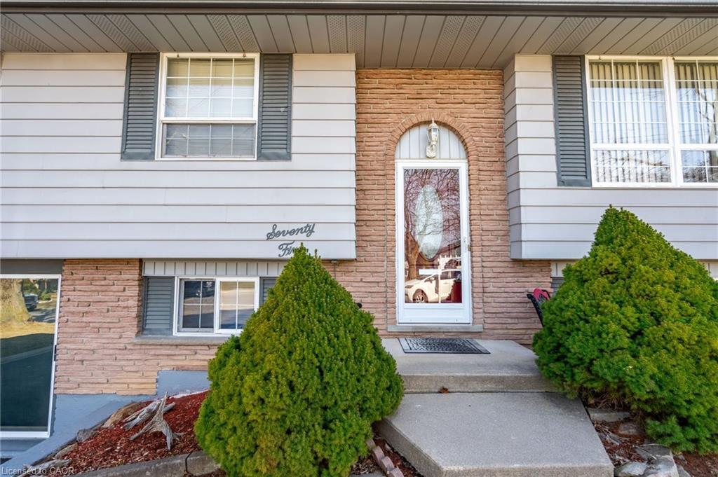 75 Hanover Place, Hamilton, ON - Outdoor
