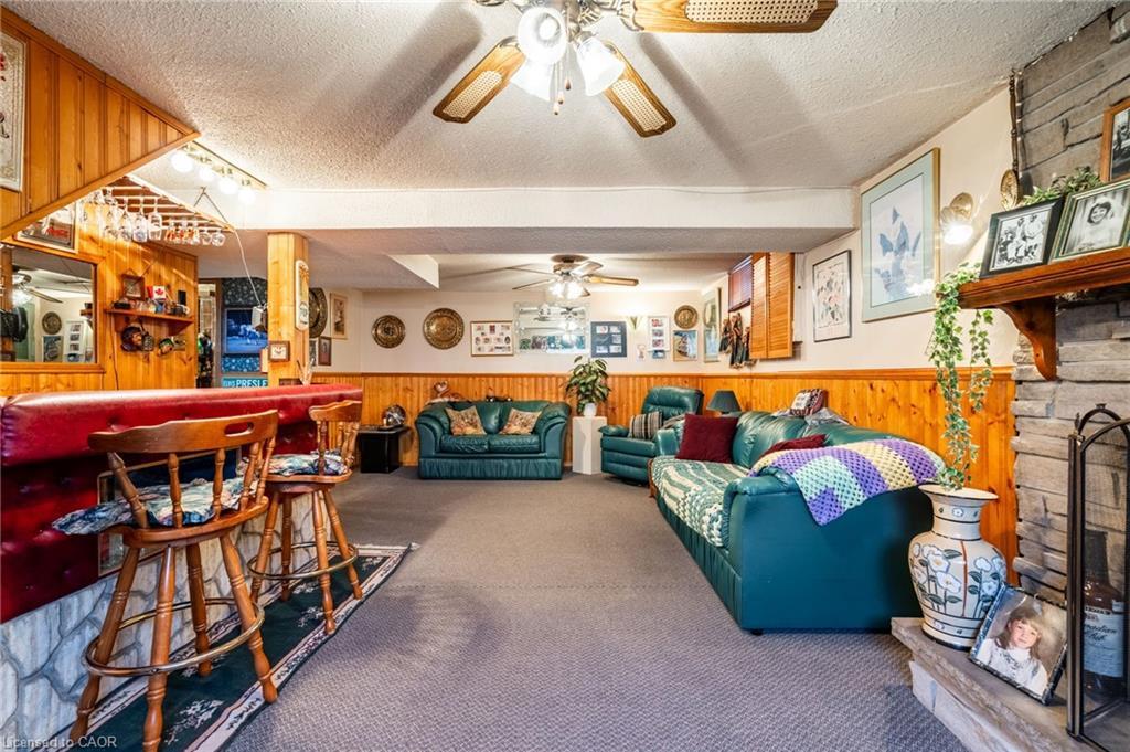 75 Hanover Place, Hamilton, ON - Indoor Photo Showing Other Room