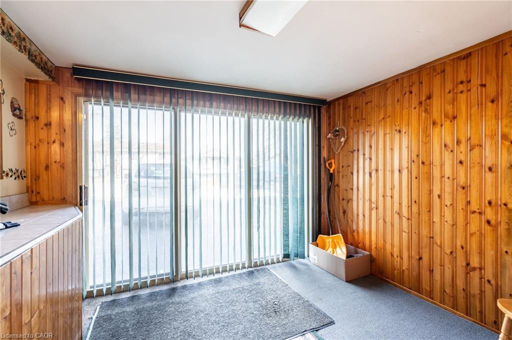 75 Hanover Place, Hamilton, ON - Indoor Photo Showing Other Room