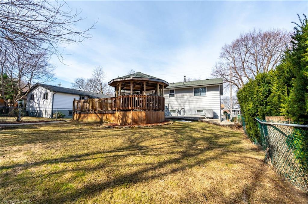 75 Hanover Place, Hamilton, ON - Outdoor