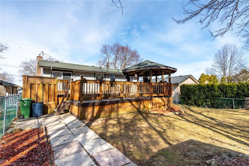 75 Hanover Place, Hamilton, ON - Outdoor With Deck Patio Veranda