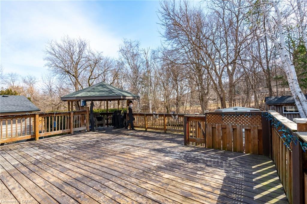 75 Hanover Place, Hamilton, ON - Outdoor With Deck Patio Veranda