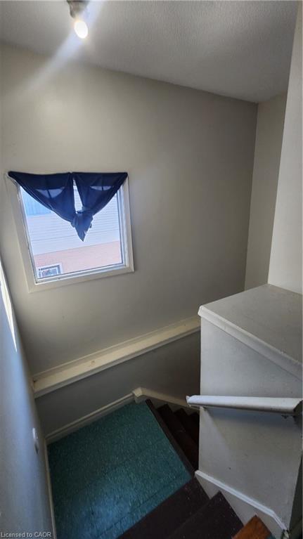 57-59 Oakwood Avenue, Simcoe, ON - Indoor Photo Showing Other Room