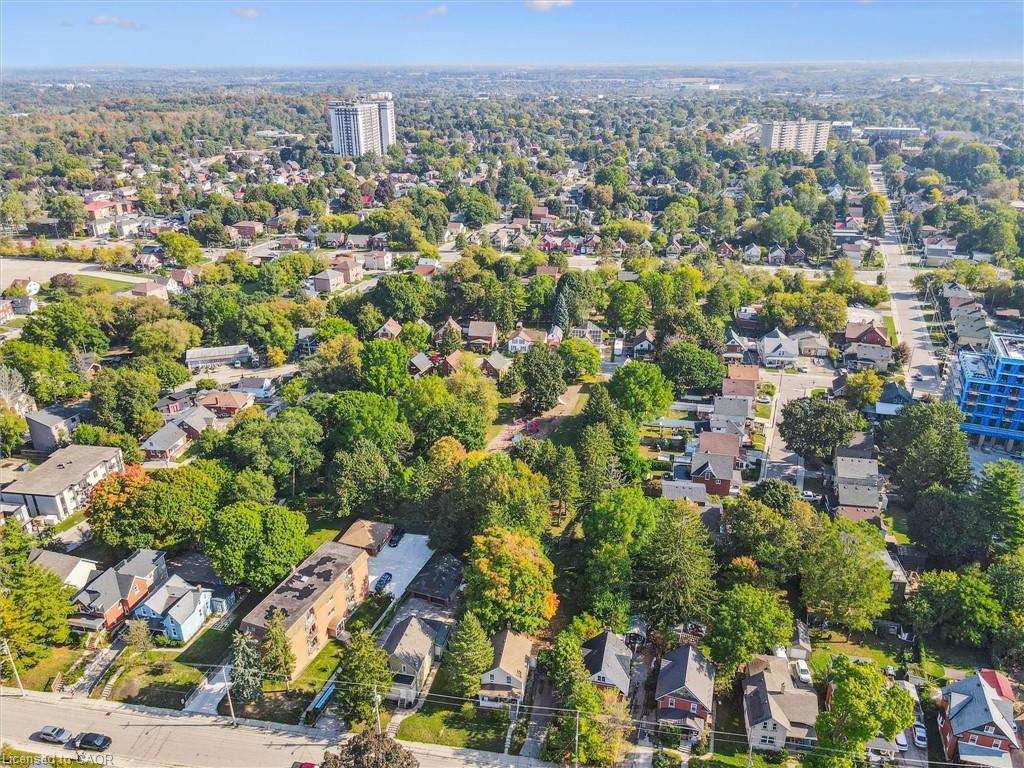 126 Waterloo Street, Kitchener, ON - Outdoor With View