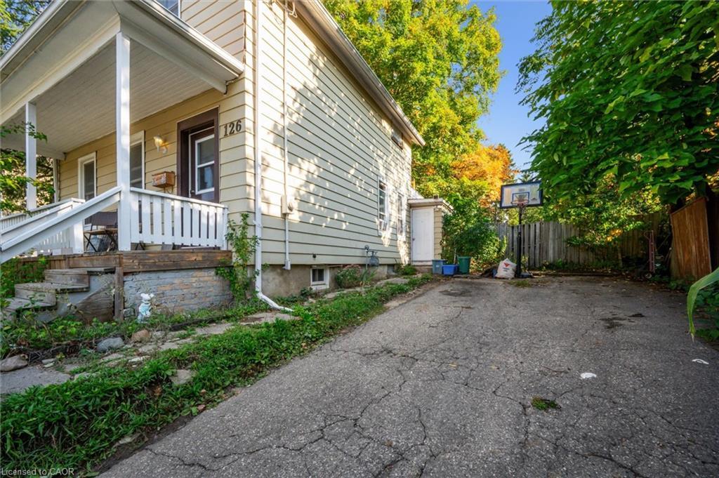 126 Waterloo Street, Kitchener, ON - Outdoor