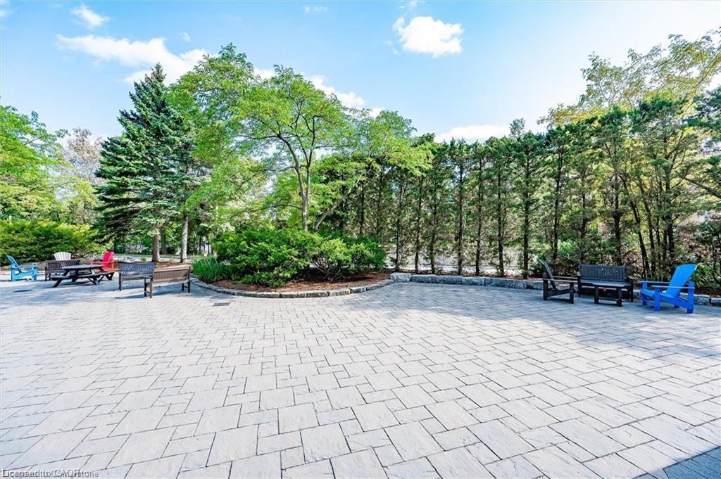 2203-6 Willow Street, Waterloo, ON - Outdoor