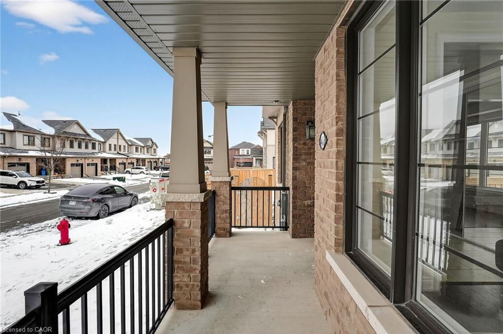 47 Pagebrook Crescent, Hamilton, ON - Outdoor With Exterior