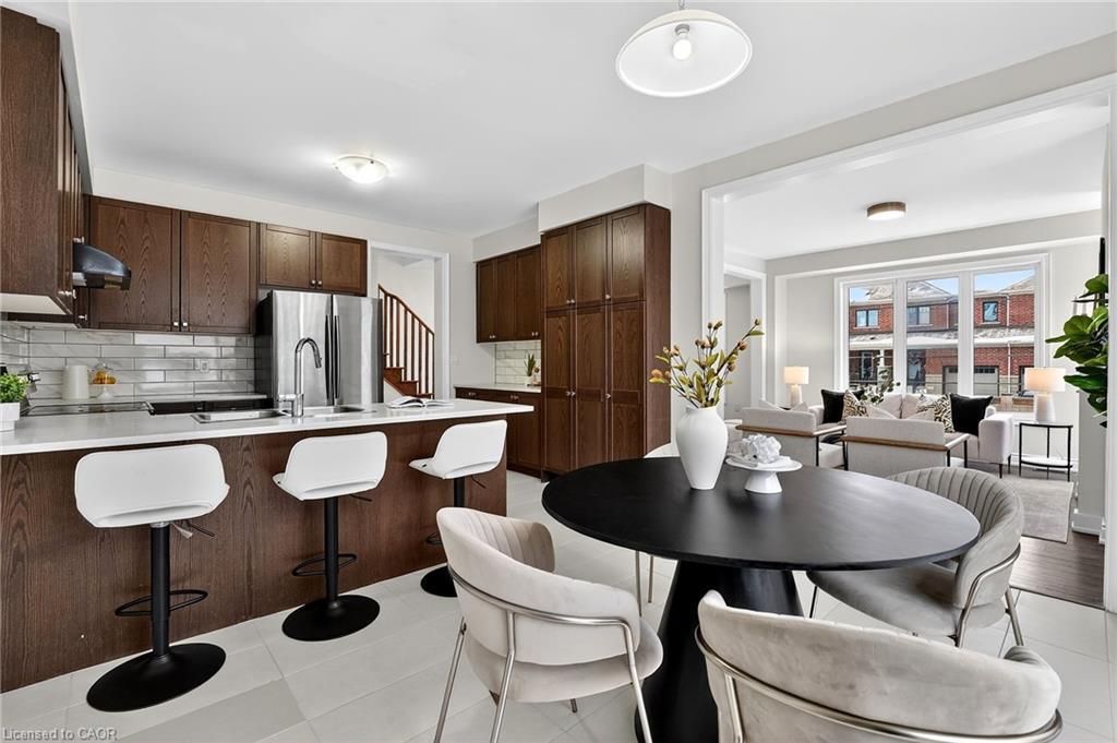 47 Pagebrook Crescent, Hamilton, ON - Indoor