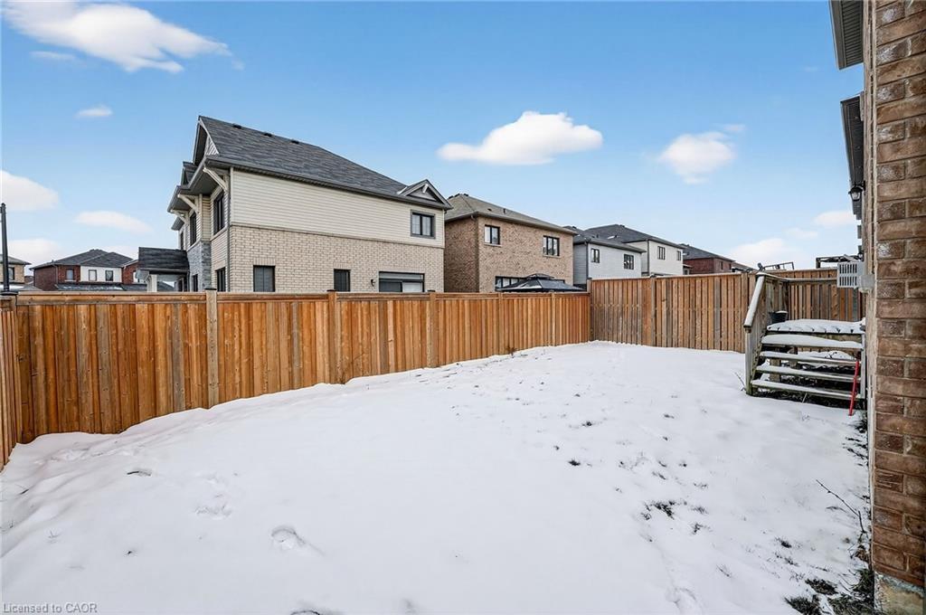 47 Pagebrook Crescent, Hamilton, ON - Outdoor