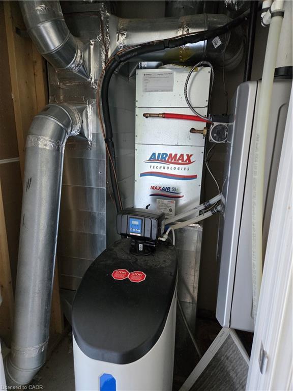 38-420 Linden Drive, Cambridge, ON - Indoor Photo Showing Basement