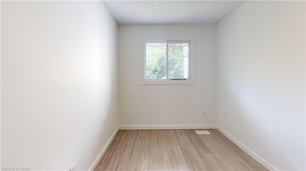15 Millwood Crescent, Kitchener, ON - Indoor Photo Showing Other Room