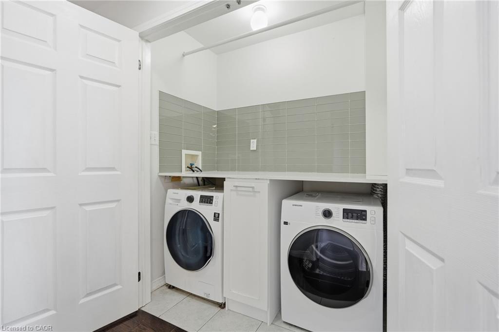 48-7 Sirente Drive, Hamilton, ON - Indoor Photo Showing Laundry Room