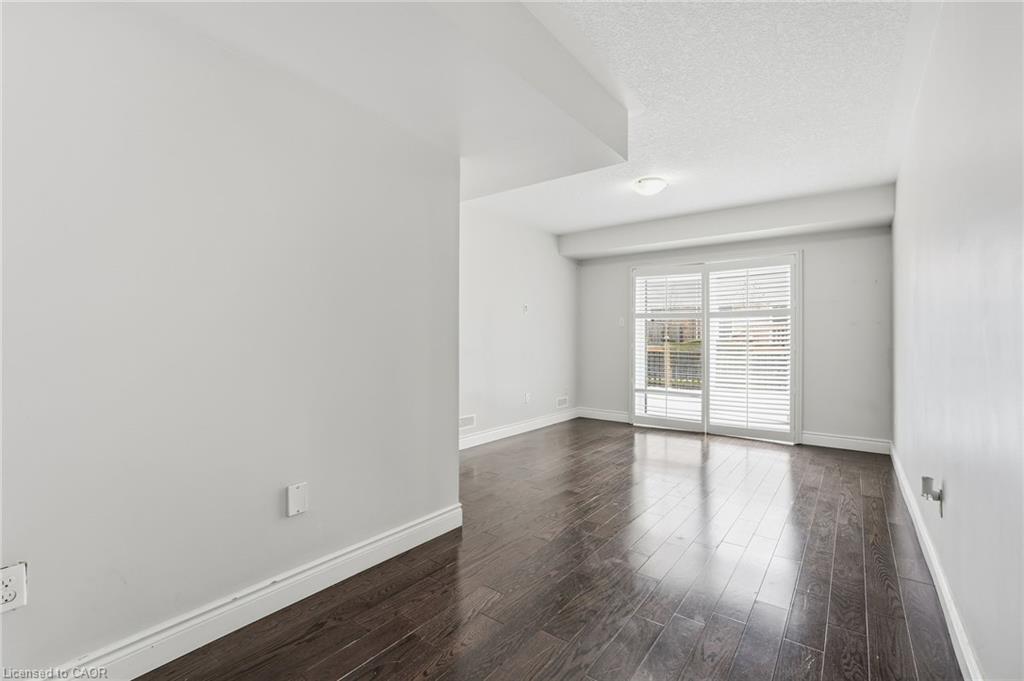 48-7 Sirente Drive, Hamilton, ON - Indoor Photo Showing Other Room
