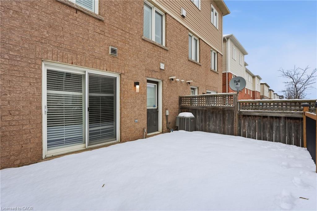 48-7 Sirente Drive, Hamilton, ON - Outdoor With Exterior