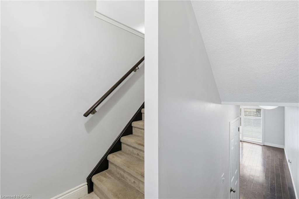 48-7 Sirente Drive, Hamilton, ON - Indoor Photo Showing Other Room