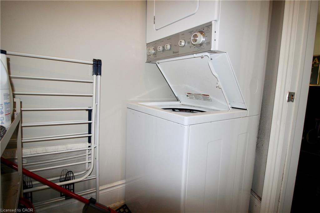 405-2 Macnab Street N, Hamilton, ON - Indoor Photo Showing Laundry Room