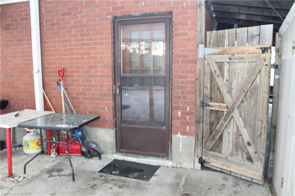 2-696 Ninth Avenue, Hamilton, ON - Outdoor With Exterior