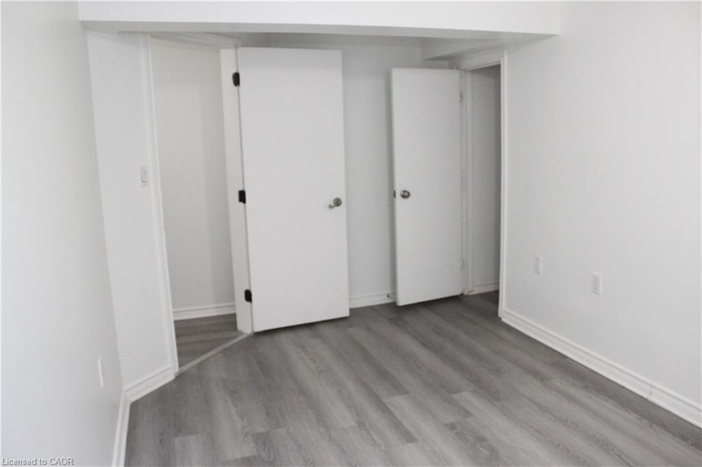 2-696 Ninth Avenue, Hamilton, ON - Indoor Photo Showing Other Room