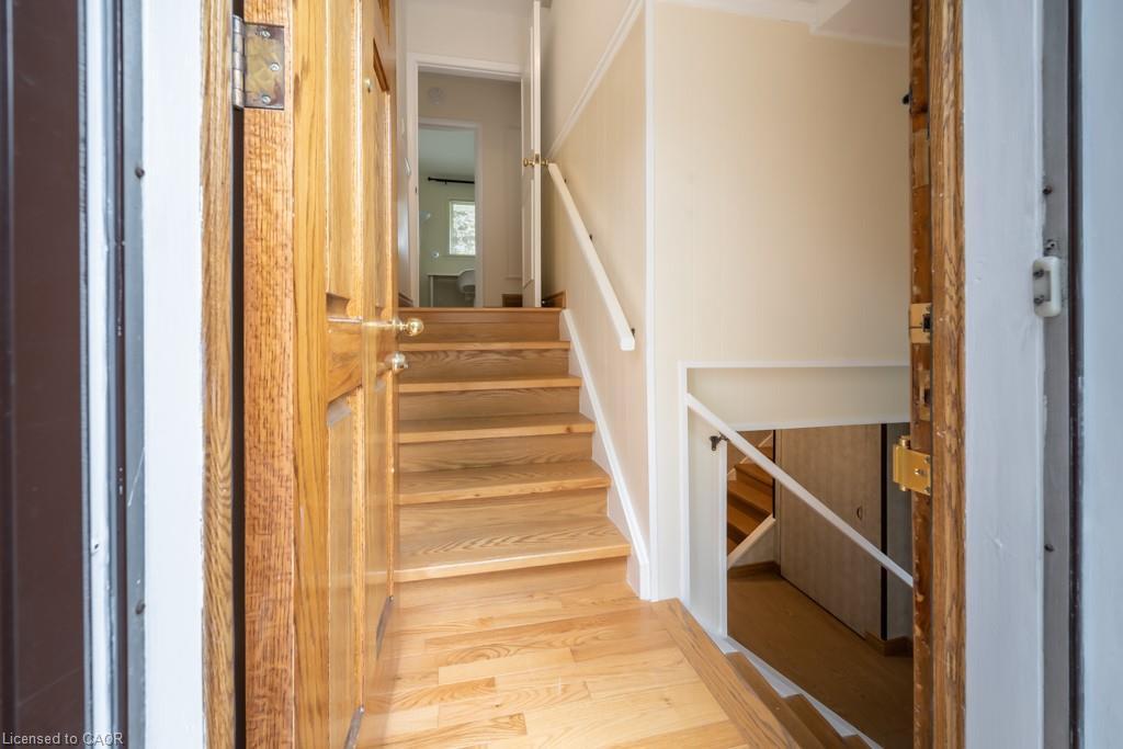 47 Westminster Avenue, Hamilton, ON - Indoor Photo Showing Other Room