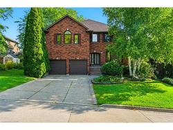 6 Renata Court Hamilton, ON L9H 6X1