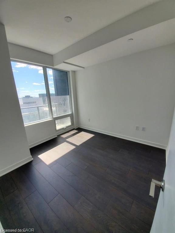 4606-115 Blue Jays Way, Toronto, ON - Indoor Photo Showing Other Room