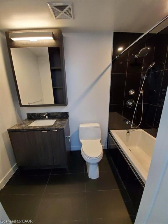 4606-115 Blue Jays Way, Toronto, ON - Indoor Photo Showing Bathroom