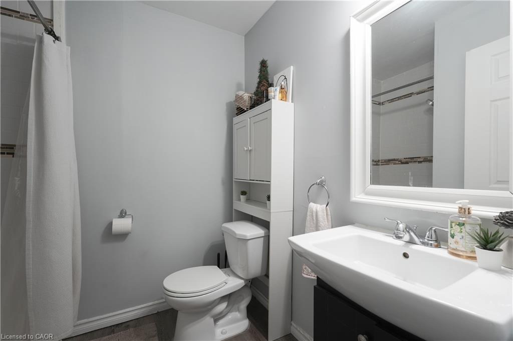 267-277 King William Street, Hamilton, ON