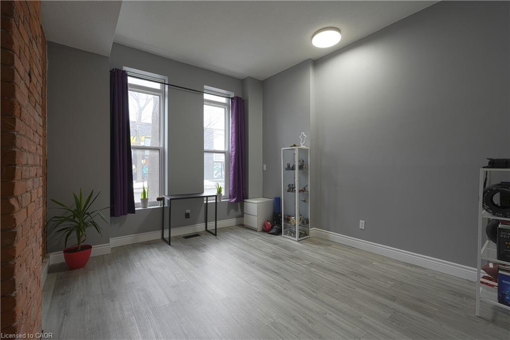 267-277 King William Street, Hamilton, ON