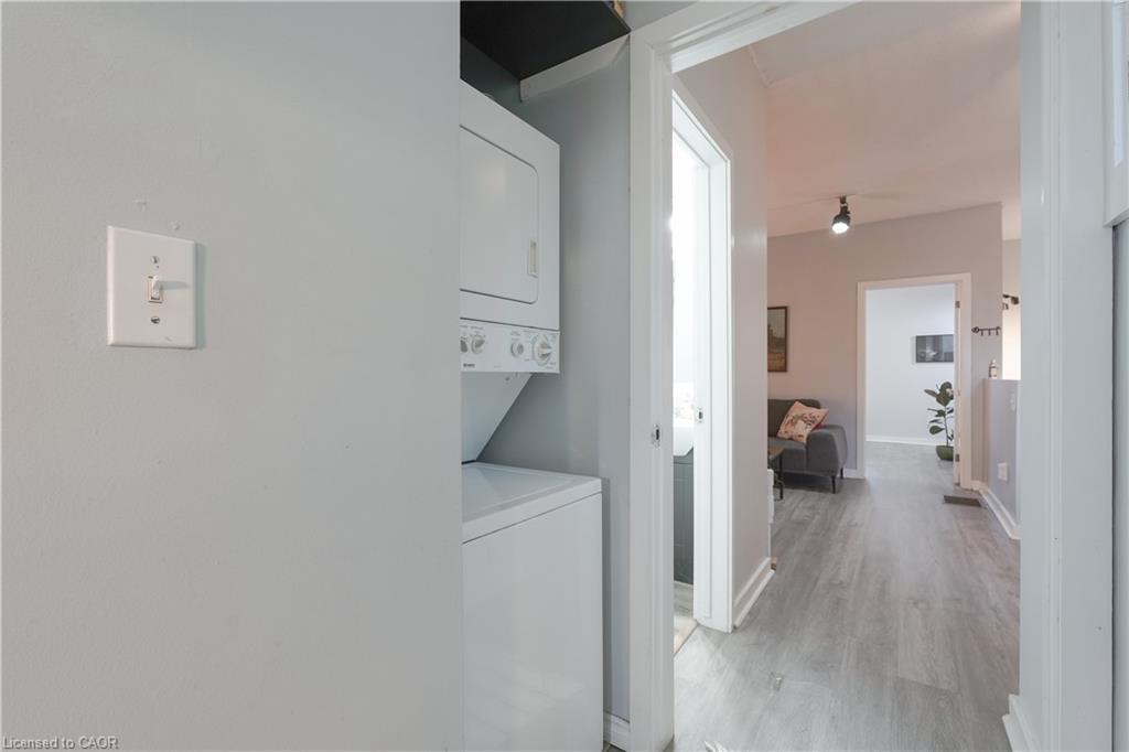 267-277 King William Street, Hamilton, ON