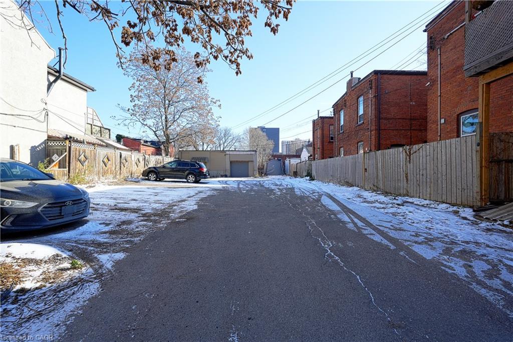 267-277 King William Street, Hamilton, ON