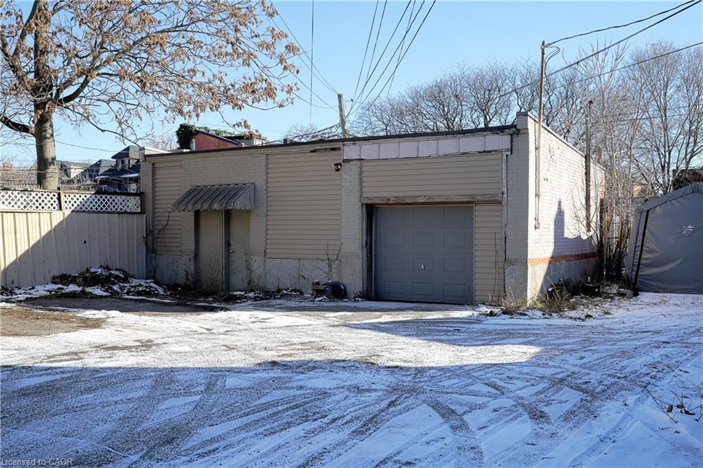 267-277 King William Street, Hamilton, ON