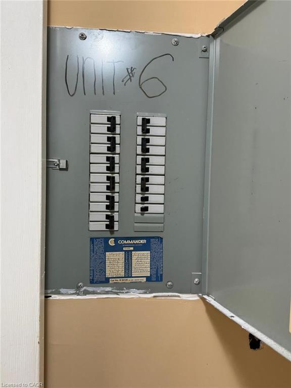 6-3085 Kingsway Drive, Kitchener, ON - Indoor Photo Showing Other Room