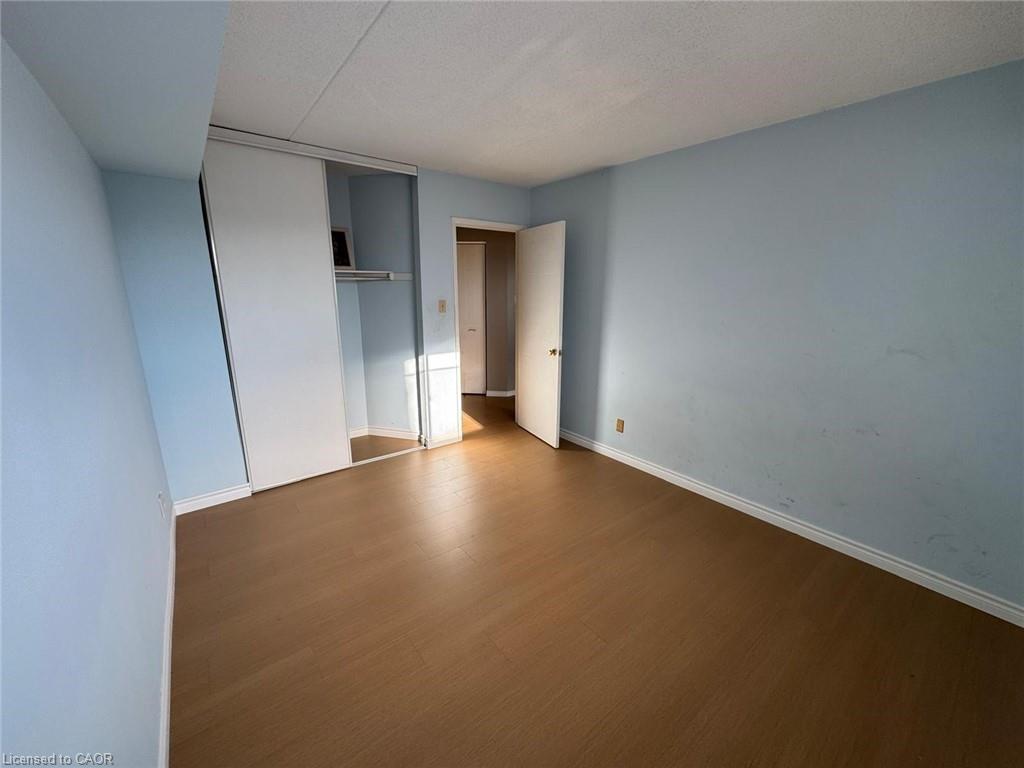 6-3085 Kingsway Drive, Kitchener, ON - Indoor Photo Showing Other Room