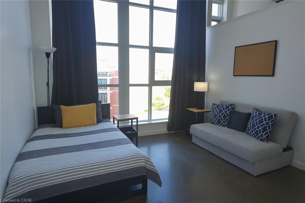 620-404 King Street W, Kitchener, ON - Indoor