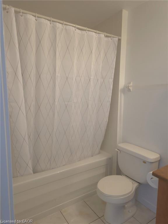 620-404 King Street W, Kitchener, ON - Indoor Photo Showing Bathroom