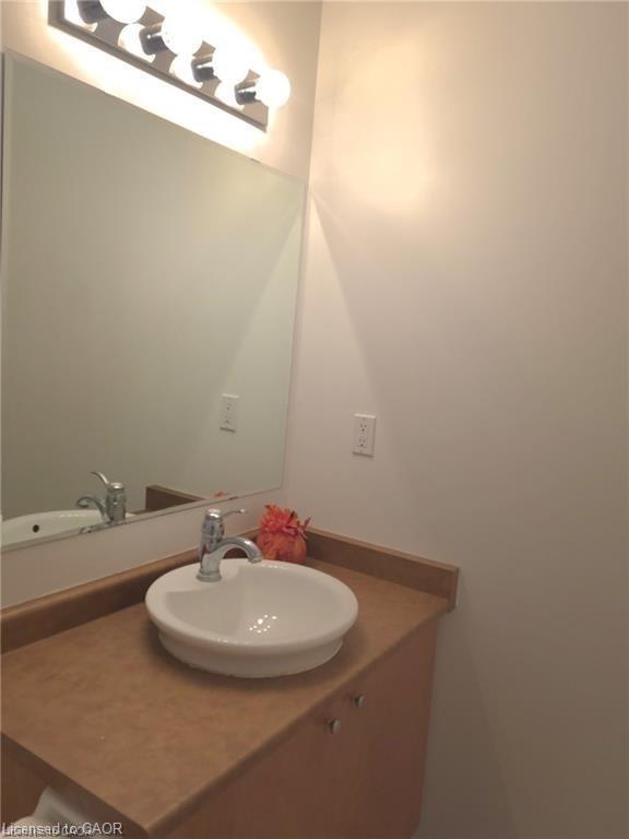 620-404 King Street W, Kitchener, ON - Indoor Photo Showing Bathroom