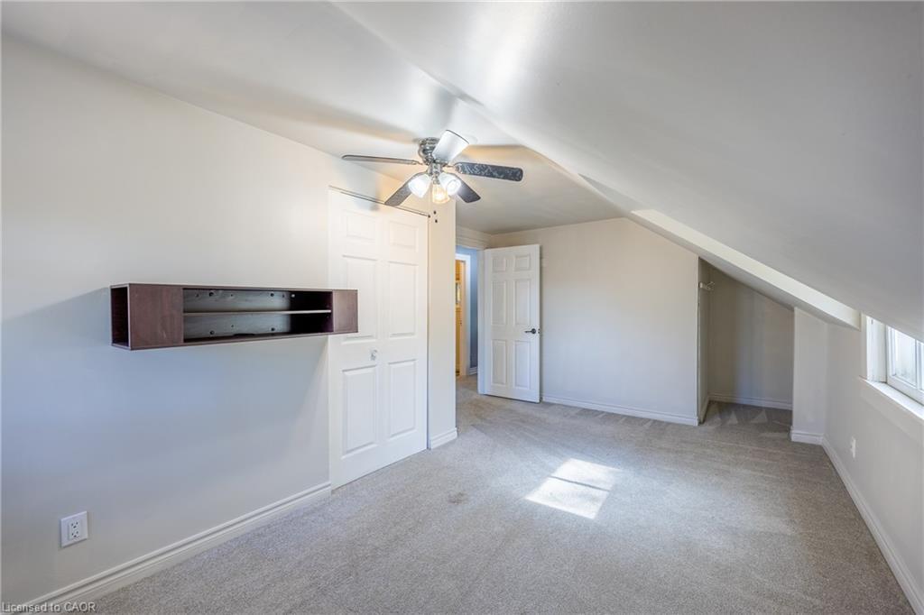 17 Mechanic Street W, Waterford, ON - Indoor