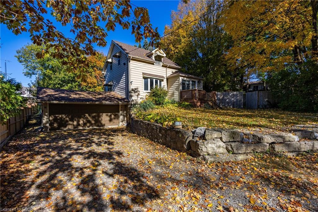 17 Mechanic Street W, Waterford, ON - Outdoor