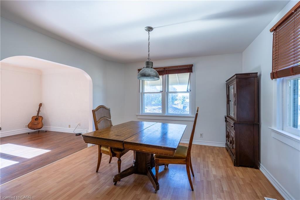 17 Mechanic Street W, Waterford, ON - Indoor Photo Showing Dining Room