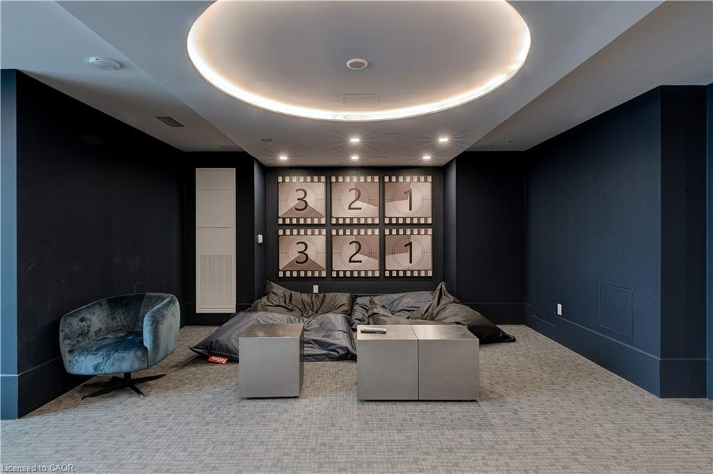 804-16 Concord Place, Grimsby, ON - Indoor Photo Showing Other Room