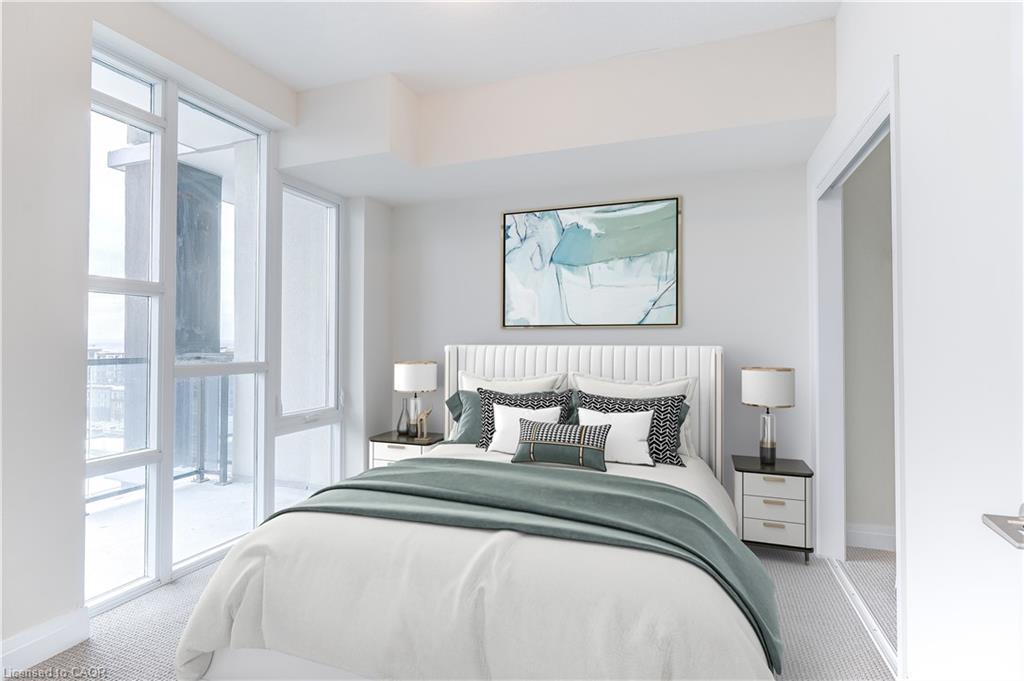 804-16 Concord Place, Grimsby, ON - Indoor Photo Showing Bedroom