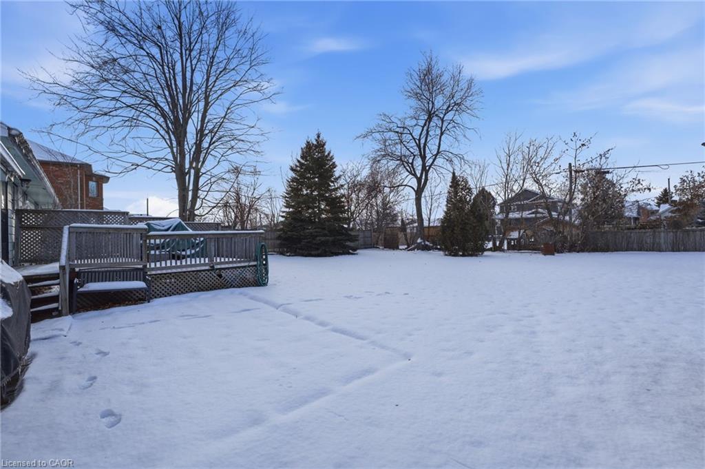 29 Leckie Avenue, Stoney Creek, ON - Outdoor