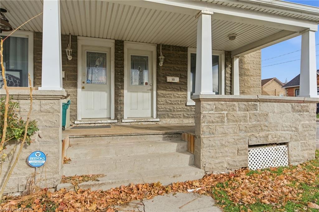 10 Walnut Street, Cambridge, ON - Outdoor With Deck Patio Veranda