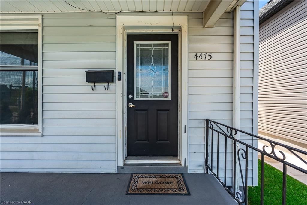 4475 First Avenue, Niagara Falls, ON - Outdoor With Exterior