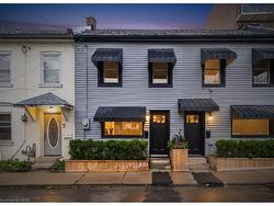 9 Ford Street Hamilton, ON L8N 2P4