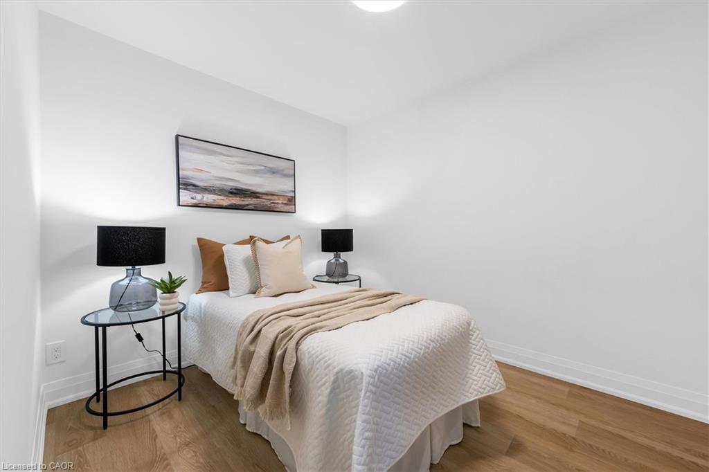 9 Ford Street, Hamilton, ON - Indoor Photo Showing Bedroom