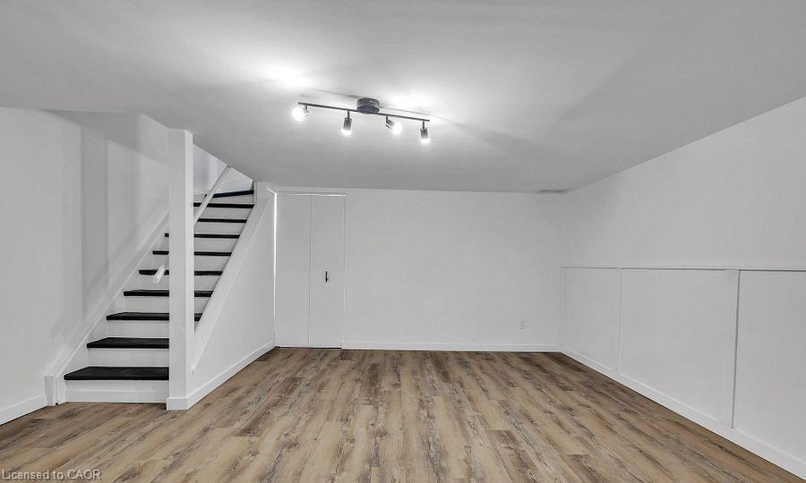 6-125 Bay Street, Woodstock, ON - Indoor Photo Showing Other Room